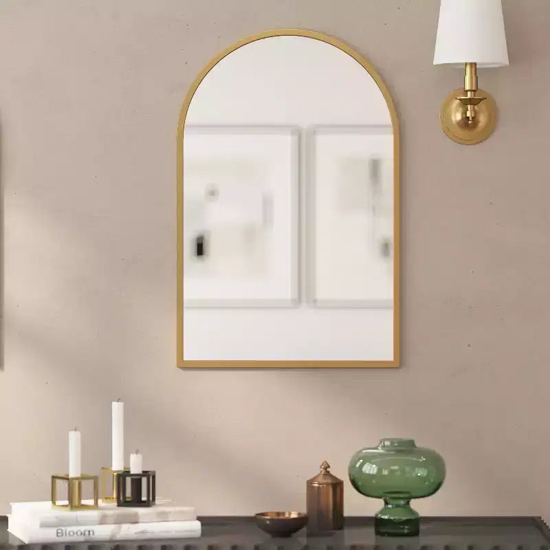 Merrick Lane Arched Metal Framed Wall Mirror for Entryways, Dining Rooms, and Living Rooms