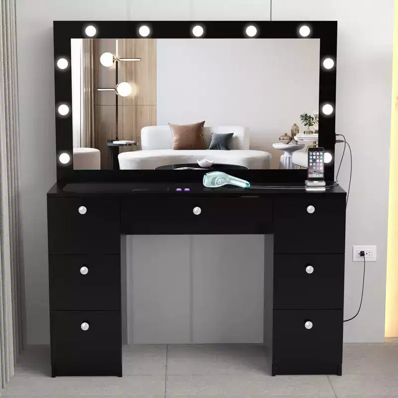 Ananke Lighted Makeup Vanity - Boahaus