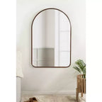 Specchio da parete ad arco incorniciato Kate and Laurel Caskill