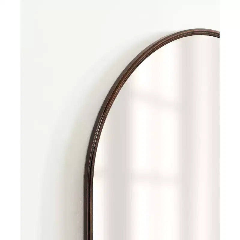 Specchio da parete ad arco incorniciato Kate and Laurel Caskill