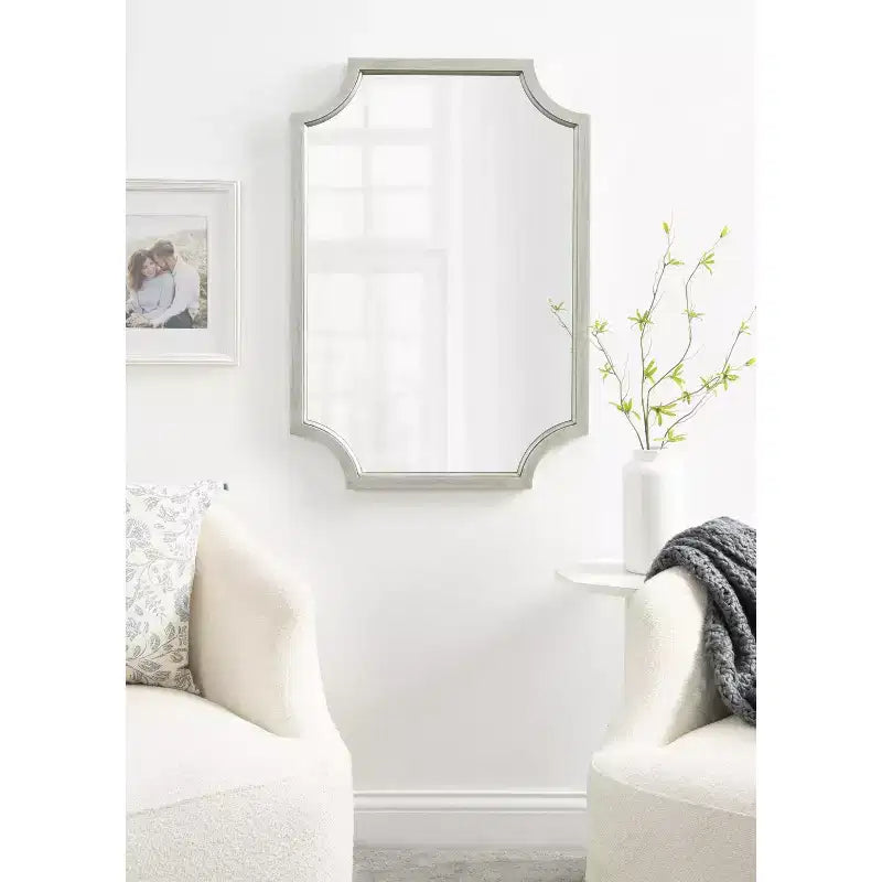 Kate and Laurel Hogan Specchio smerlato in MDF, 61 x 91 cm, Argento