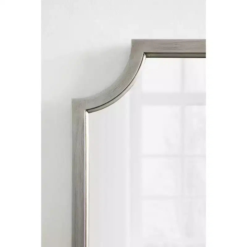 Kate and Laurel Hogan Specchio smerlato in MDF, 61 x 91 cm, Argento