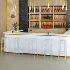 Sgabello da bar moderno LeisureMod Averill con seduta e gambe in acrilico trasparente, sedia trasparente alta da bar per isola cucina o bar di casa