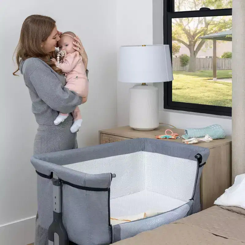SereneLife 3-in-1 Portable Baby Crib - Adjustable Height, Removable Bassinet, and Swing Crib for Newborns & Toddlers