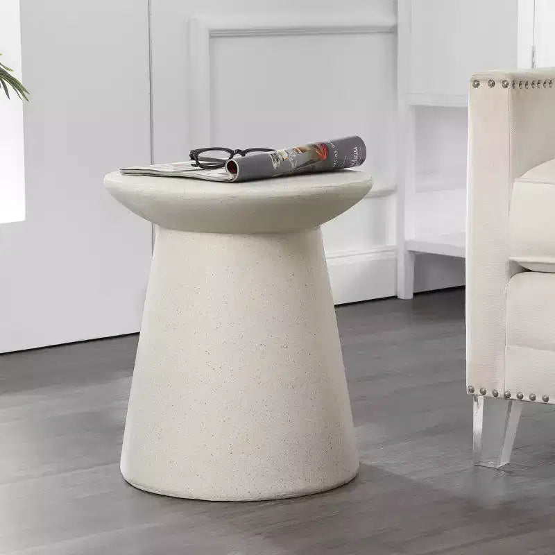 JONATHAN Y Brady 16.25 Minimalist Modern Drum Indoor/Outdoor Accent Table
