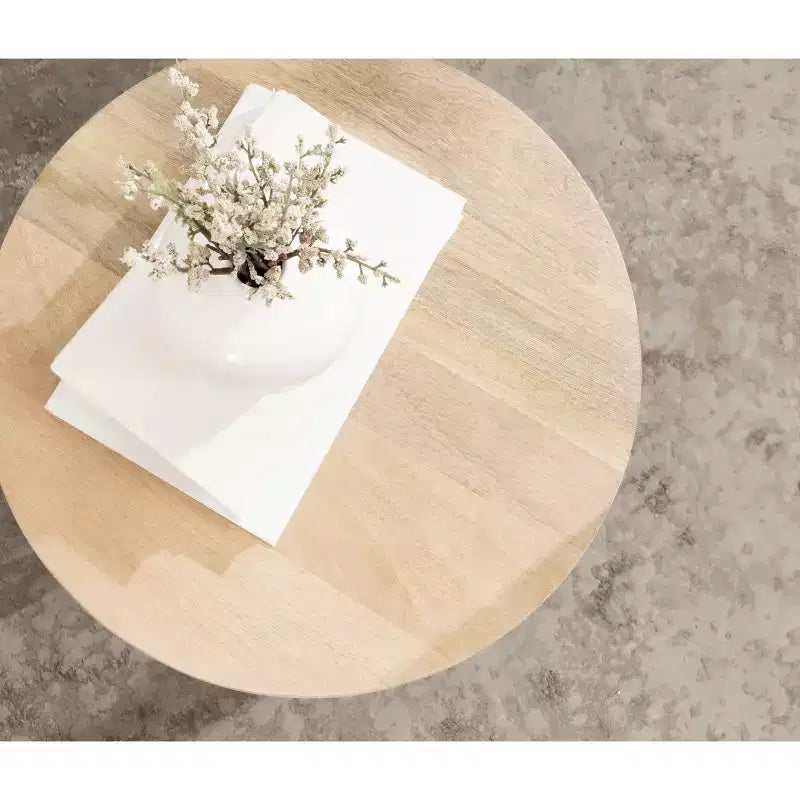 Kate and Laurel Kershaw Round Side Table, 16x16x22, Natural