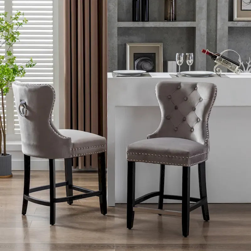 Sgabello da bancone Carter 24 Wingback Tufted Nailhead (set da 2)