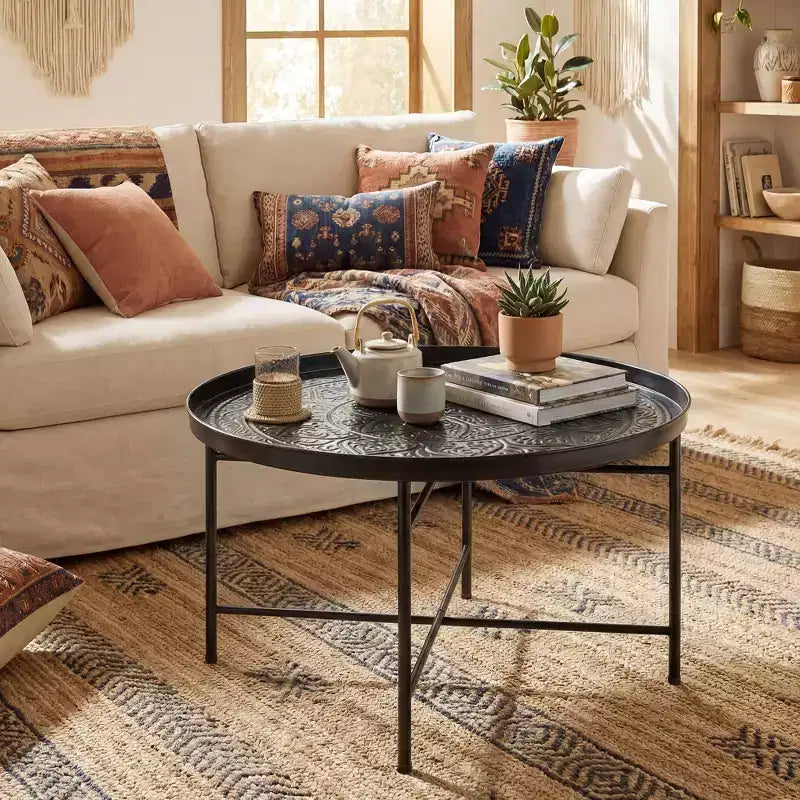 HOMCOM 24 Round Coffee Table with Hammered Tray Top, Vintage Metal Center Table for Living Room, Bedroom, Side Table