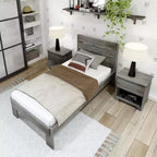 Struttura letto matrimoniale Plank+Beam Farmhouse con testiera a doghe, letto a piattaforma in legno massello