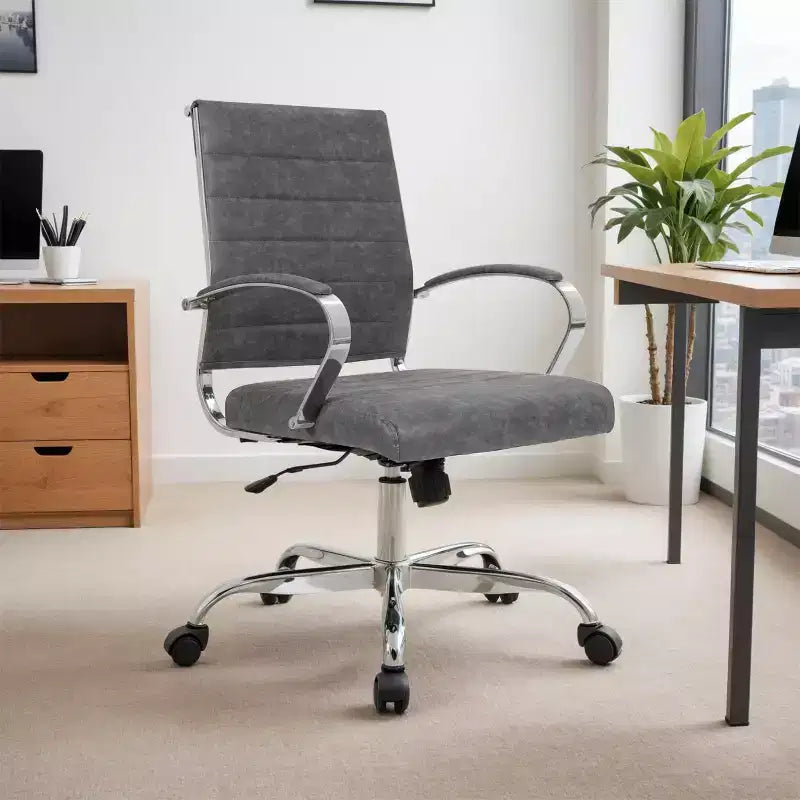 LeisureMod Benmar Ribbed Leather Office Chair - Mid-Century Modern Swivel & Tilt Executive Desk Chair - Chrome Base