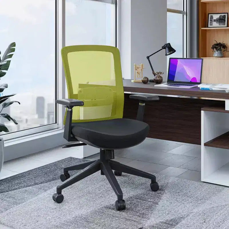Sedia da scrivania ergonomica LeisureMod Ingram, sedia da lavoro girevole regolabile in altezza con supporto lombare e inclinazione, comoda sedia da computer per ufficio per 8 ore