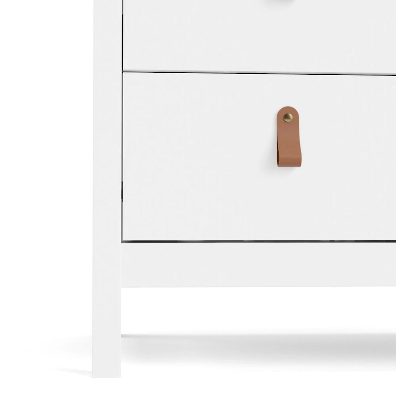 Comò grigio a 5 cassetti con maniglie in pelle