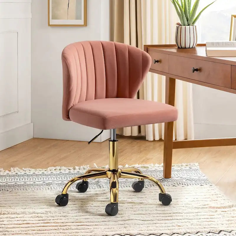 Sedia da ufficio ergonomica Ilia Modern Velvet Wingback girevole a 360 gradi con schienale trapuntato a canali di HULALA HOME