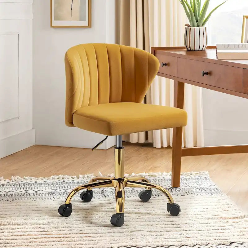 Sedia da ufficio ergonomica Ilia Modern Velvet Wingback girevole a 360 gradi con schienale trapuntato a canali di HULALA HOME
