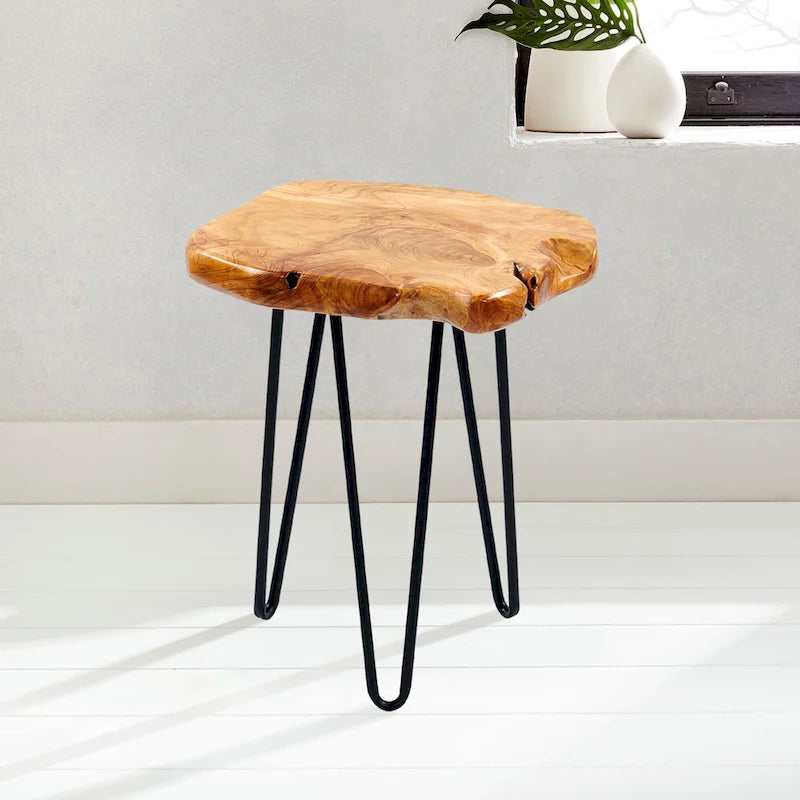 Piedistallo Piccolo con Radici di Cedro Naturalmente Sagomate e 3 Gambe a Forcina - 13.5 x 12 x 19