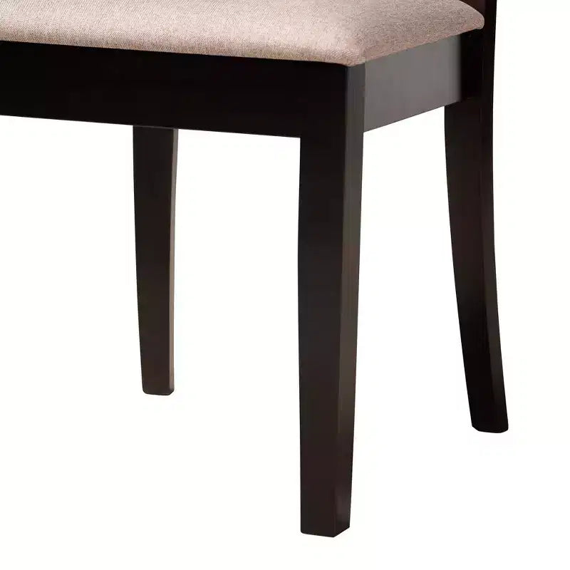 Set da pranzo Baxton Studio Lore, 5 pezzi, in tessuto color sabbia moderno e legno con finitura marrone scuro