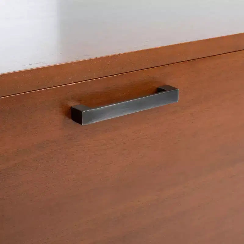 Vlad 3 Shelf 1 Door Etagere - ETG9405 - Safavieh