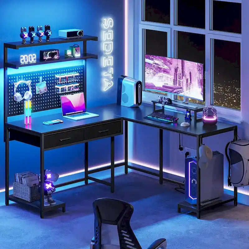 Scrivania da gioco a L con pannello forato, cassetti e supporto per monitor