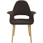 Poltrona moderna imbottita in tessuto organico con gambe in legno naturale per sala da pranzo, ufficio o come sedia laterale per salotto