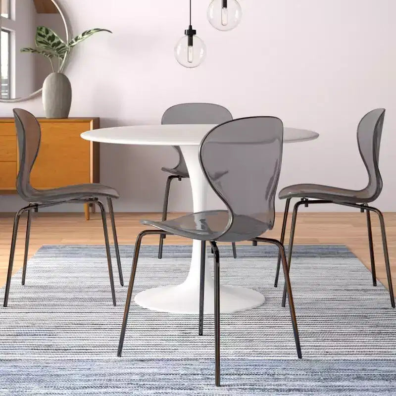 LeisureMod Oyster Sedie da pranzo trasparenti set da 2 Design a schienale curvo impilabile con gambe in acciaio inossidabile nero per cucina o sala da pranzo