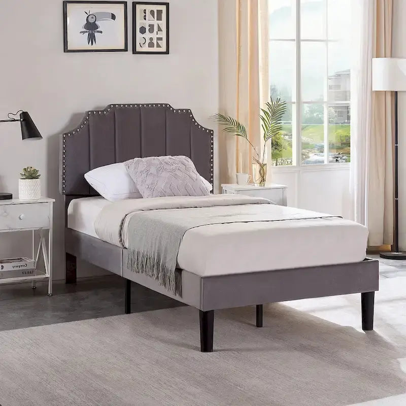 Javlergo Base Letto Imbottita con Testiera Regolabile Rifinita con Borchie, Nessuna Rete a Molle Necessaria