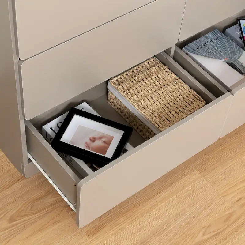 Cassettiera a 6 cassetti larga 119 cm, Credenza mobile contenitore, Consolle, Mobiletti contenitore senza maniglie