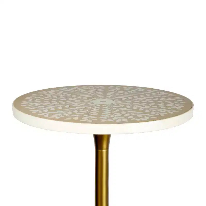 JONATHAN Y Nysha 25 Modern Bohemian Metal/Resin Inlay Top End Table