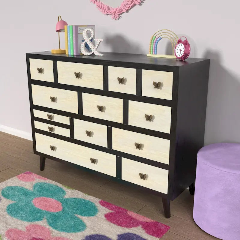 Credenza Steve Silver Petoni a 13 cassetti