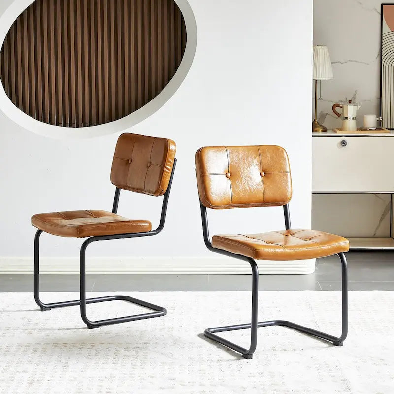 Sedia da pranzo moderna in pelle, design semplice, con struttura in metallo
