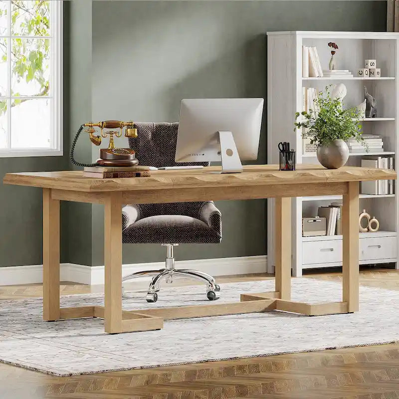 Scrivania rettangolare marrone con gambe in legno massello - 158 cm