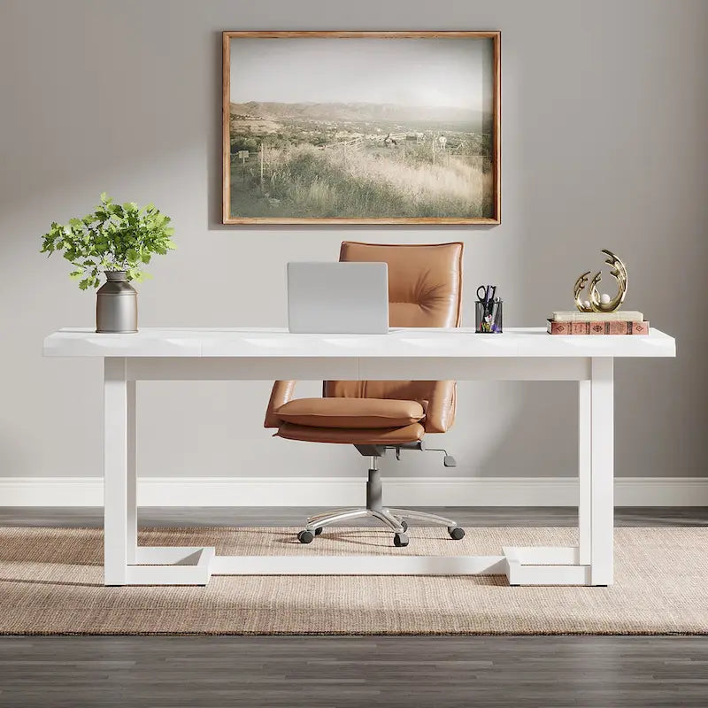 Scrivania rettangolare marrone con gambe in legno massello - 158 cm