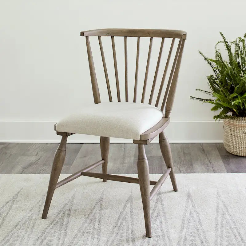 Americana Farmhouse Dusty Taupe Set da 7 pezzi con tavolo rettangolare