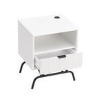 DH BASIC Set di 2 tavolini moderni da caffè e tavolini laterali con cassetti con motivo a onde 3D di Denhour