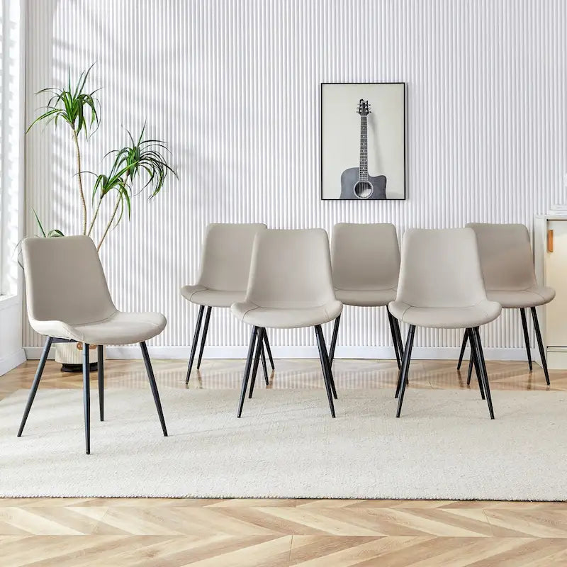 Sedia da pranzo con schienale imbottito in ecopelle, gambe in metallo nero, design a cuscino curvo e allargato per un maggiore comfort (6 sedie)
