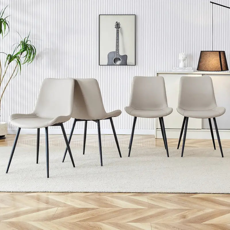 Sedia da pranzo con schienale imbottito in ecopelle, gambe in metallo nero, design a cuscino curvo e allargato per un maggiore comfort (6 sedie)
