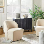 Mobiletto due ante con bordo smerlato Thousand Oaks Wood - Threshold designed with Studio McGee
