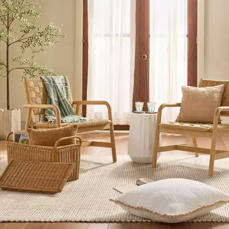 Tavolino d'appoggio in ceramica - Hearth & Hand con Magnolia