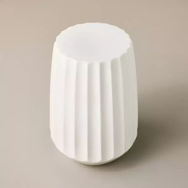 Tavolino d'appoggio in ceramica - Hearth & Hand con Magnolia