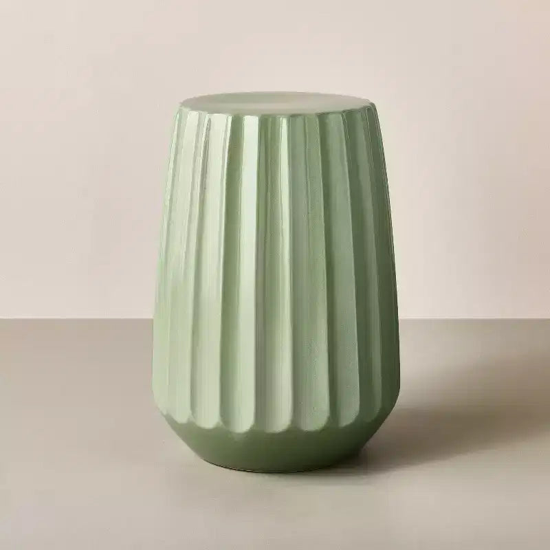 Tavolino d'appoggio in ceramica - Hearth & Hand con Magnolia